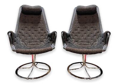 Bruno Matthson for Dux Swedish Pair of Mid Century Swivel Lounge Chairs