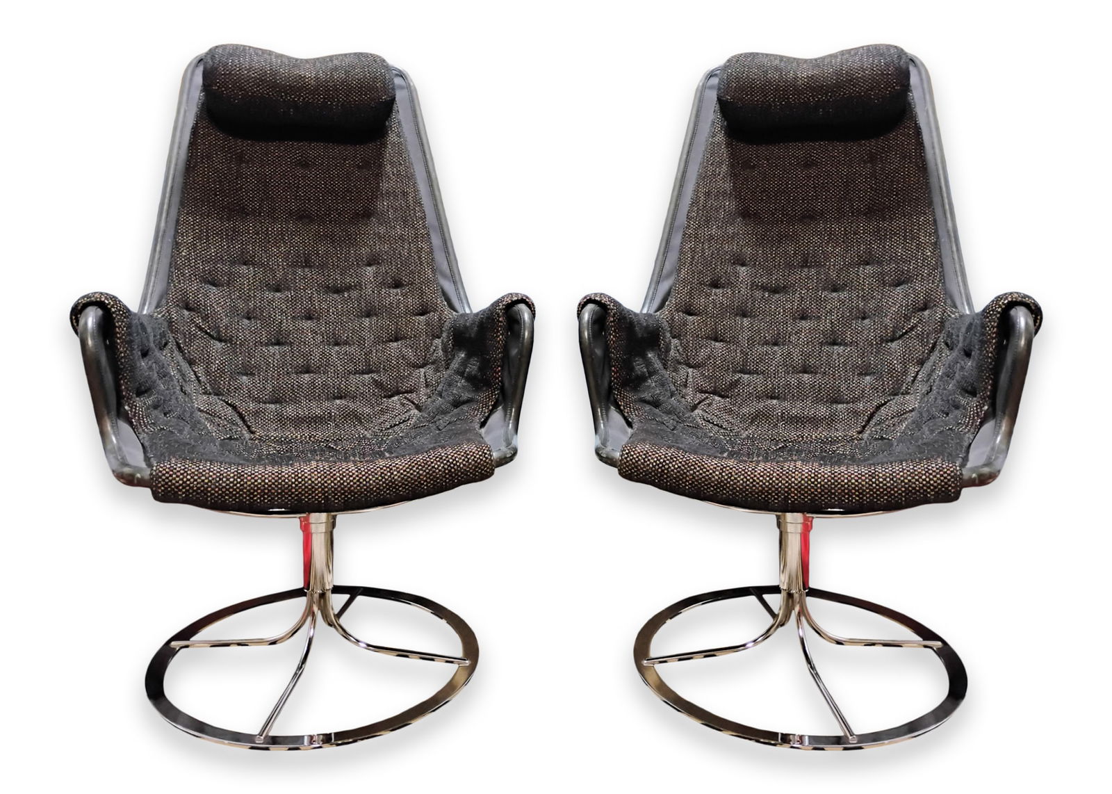 Bruno Matthson for Dux Swedish Pair of Mid Century Swivel Lounge Chairs (1 of 8)