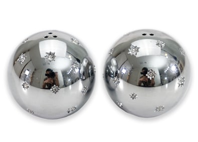 L’Objet Stars Salt & Pepper Shakers Contemporary Fine Dining Accessories
