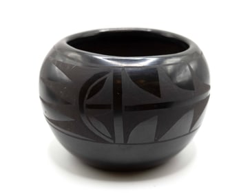Santa Clara Pueblo Black Ware Bowl Etched Santa Fe New Mexico Vintage Native Art