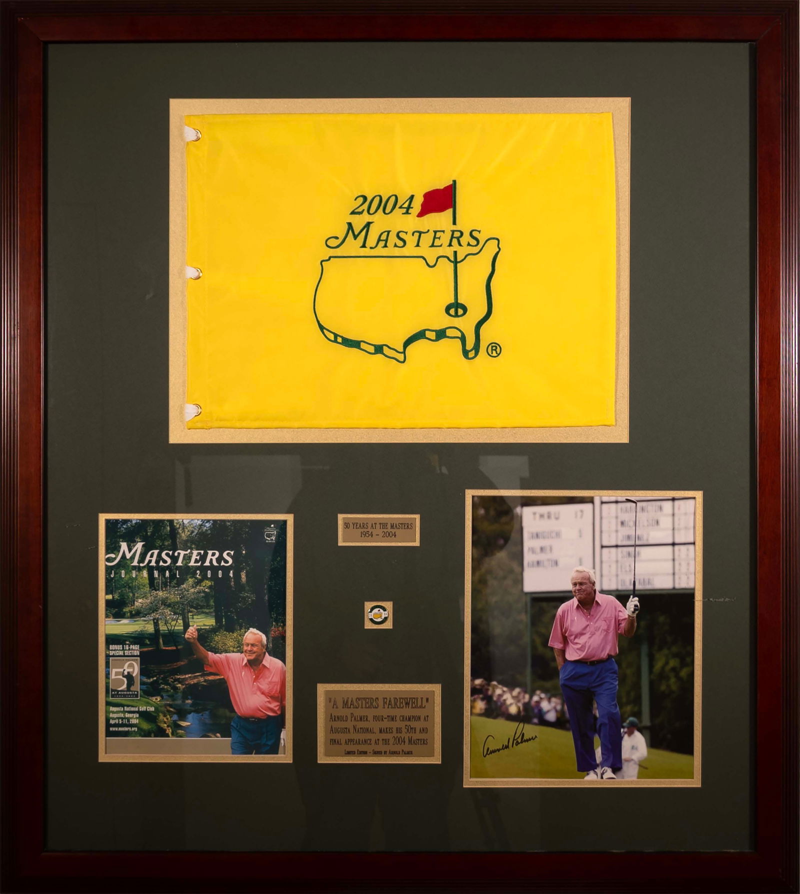 Masters 2004 Arnold Palmer Signed Photograph, Flag, & Pin in Memorabilia Frame (1 of 12)