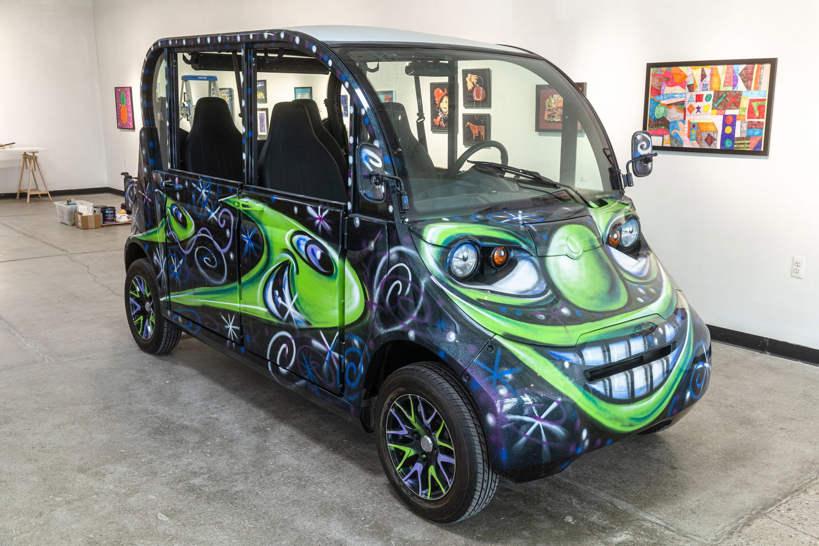 Kenny Scharf - Custom Painted GEM E4 Golf Cart, Contemporary Street Art Collectable Vehicle - 2