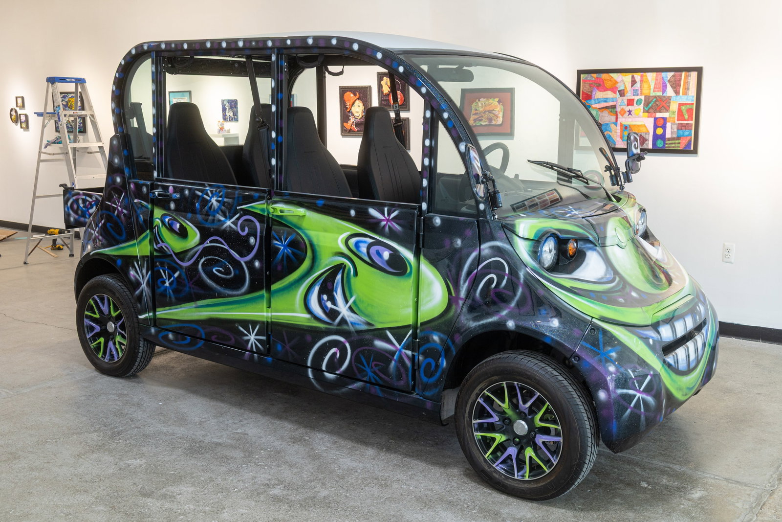 Kenny Scharf - Custom Painted GEM E4 Golf Cart, Contemporary Street Art Collectable Vehicle - 3