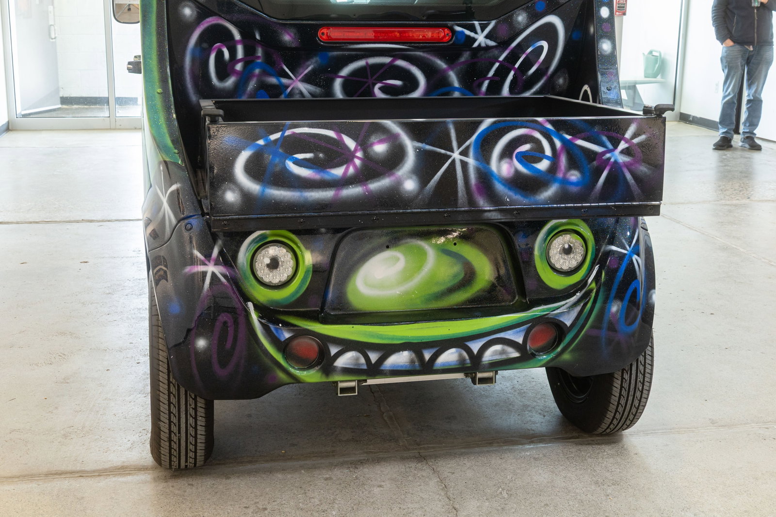 Kenny Scharf - Custom Painted GEM E4 Golf Cart, Contemporary Street Art Collectable Vehicle - 8