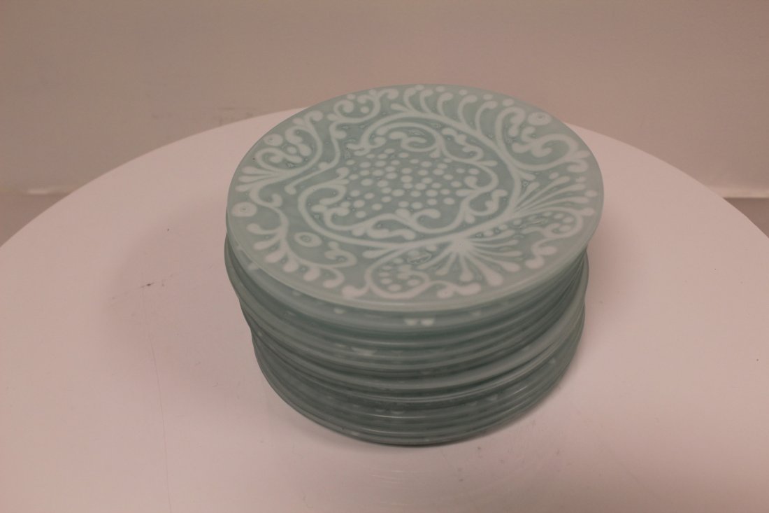 Higgins Signed Small Plates White Swirls 16 Piece Set (1 of 4)