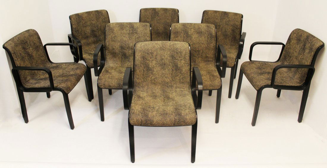 Bill Stephens for Knoll Set of 8 Bentwood Chairs: For your consideration is a sleek set of 8 bentwood dining chairs by Bill Stephens for Knoll. Black ebonized wood. In excellent condition. The dimensions are 22" W x 22" D x 31" H x 16" S.H.