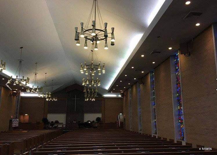 Monumental Stilnova Italian Brass Chandelier (1 of 5)