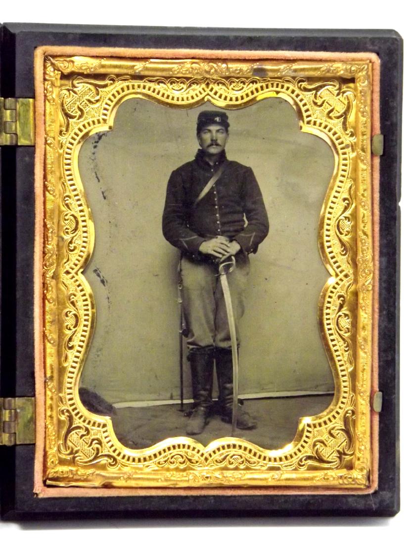 1/4 plate Tintype Image of a Civil War Cavalry Soldier: 1/4 plate Tintype Image of a Civil War Cavalry Soldier Armed with a Sword, in a Very Nice Union Case