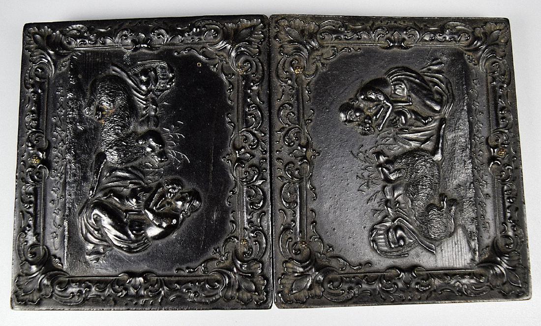 Scarce "The Faithful Hound" Thermoplastic Union Case: Scarce "The Faithful Hound" Thermoplastic Union Case for 1/6 plate Tintype Ambrotype, Civil War era