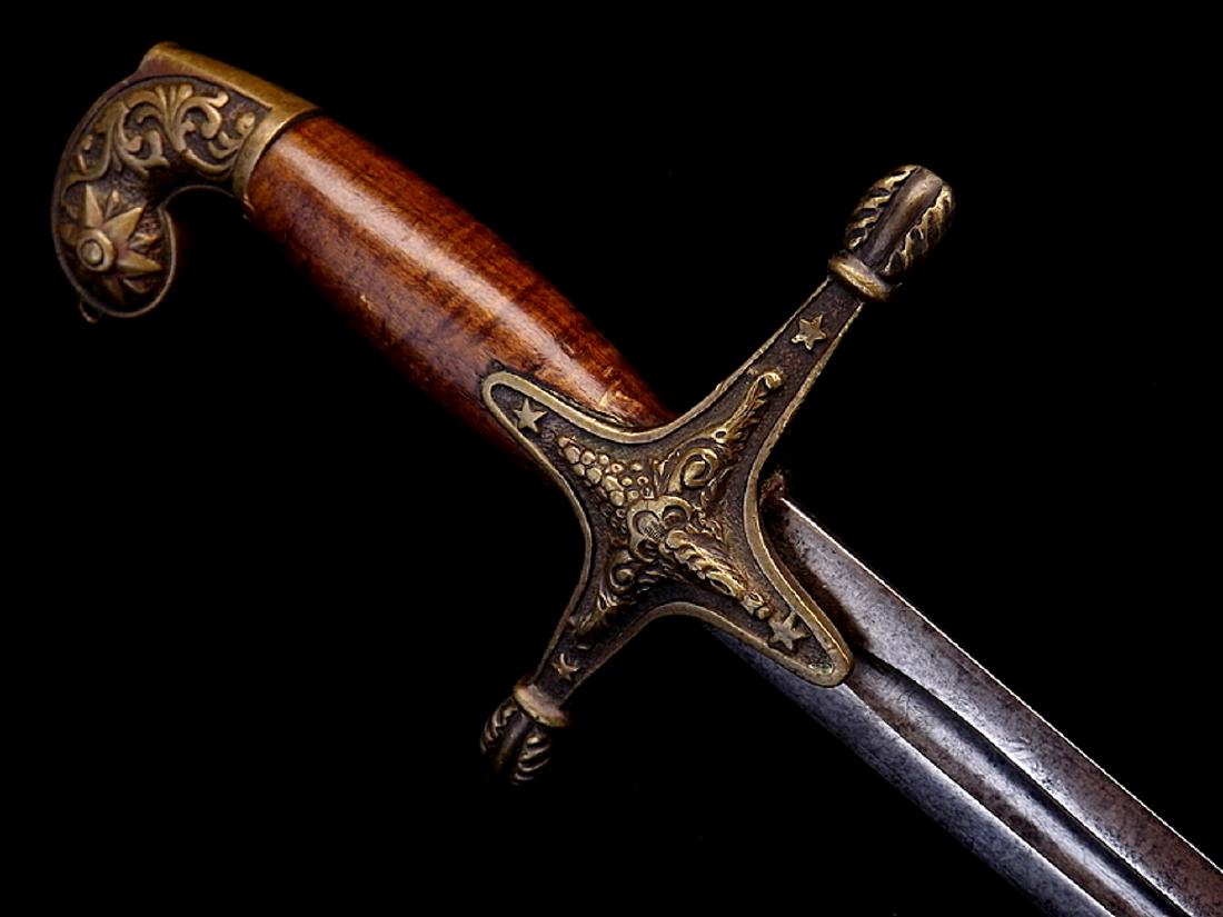 Scarce Early 1840s-1850s American US Marine Officers: Scarce Early 1840s-1850s American US Marine Officers SwordIn its brass furniture with relief floral decorations, two tone wood grip appears to be original to the sword. Sturdy double edged blade with