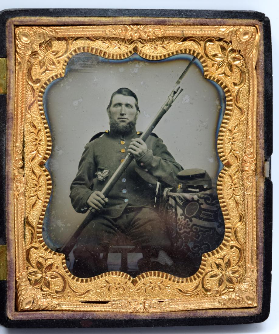 1/6 plate Ambrotype Image of Civil War Soldier Armed: 1/6 plate Ambrotype Image of Civil War Soldier Armed with a Rifle.The exact duplicate of this image is in the US Library of Congress collection with the only difference is that the Soldier has changed