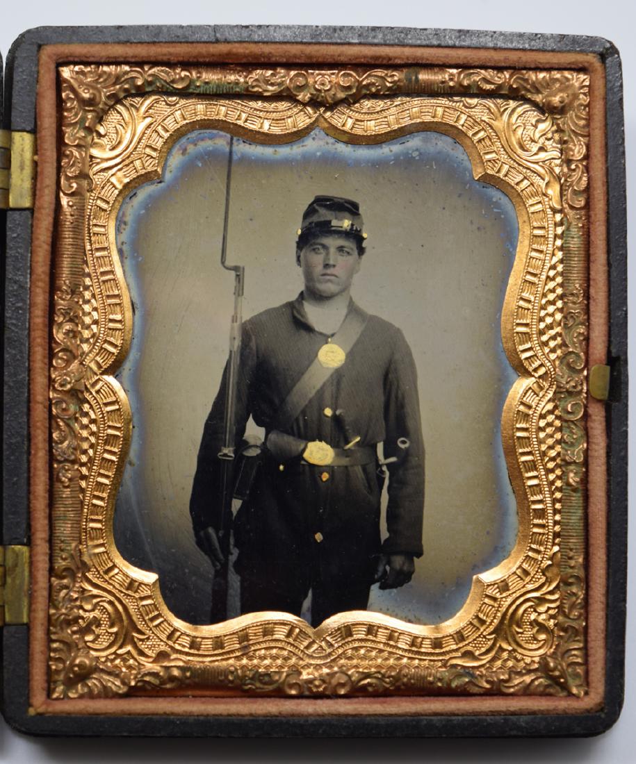 1/6 plate Tintype Image of Civil War Soldier Armed with: 1/6 plate Tintype Image of Civil War Soldier Armed with a Rifle, Bayonet & Bowie Knife, in Good Union Case