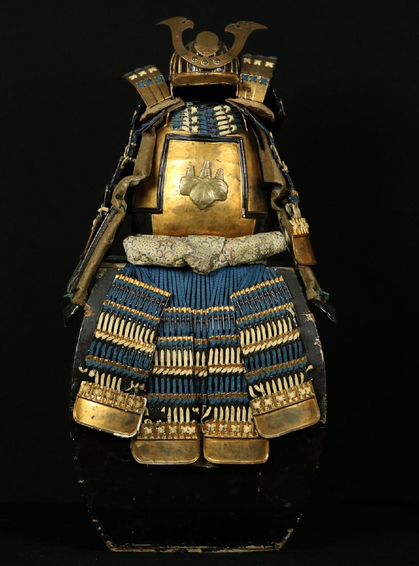 19th C. Japanese Boy's Samurai Armor Suit in Original: 19th C. Japanese Boy's Samurai Armor Suit in Original Box. A lovely and rare example of the boy's Samurai armor, most likely to date from around mid 1800s. and made for a family of substantial financi