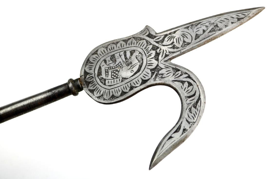 19th C. Indian ANKUS Dagger - Elephant Steering Devise: 19th C. Indian ANKUS Dagger - Elephant Steering Devise with Silver Inlays. Total length (inside scabbard if present) : 19", Blade length : 6 1/4". Dear Bidders, please note, the detailed description o