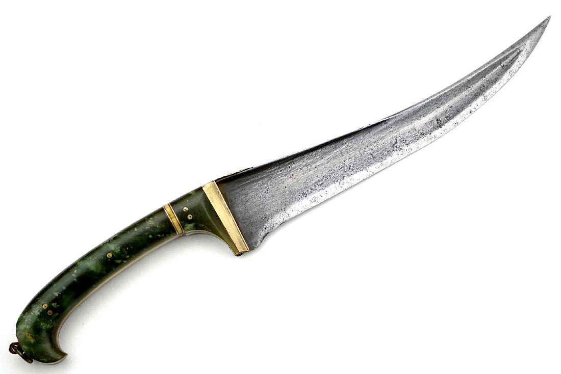 Elegant & Vicious 18th-19th C. Islamic Persian or: Elegant & Vicious 18th-19th C. Islamic Persian or Turkish PERSH-KABZ Dagger with Fine Jade Stone Grips. Total length (inside scabbard if present) : 10", Blade length : 6". Dear Bidders, please note, t