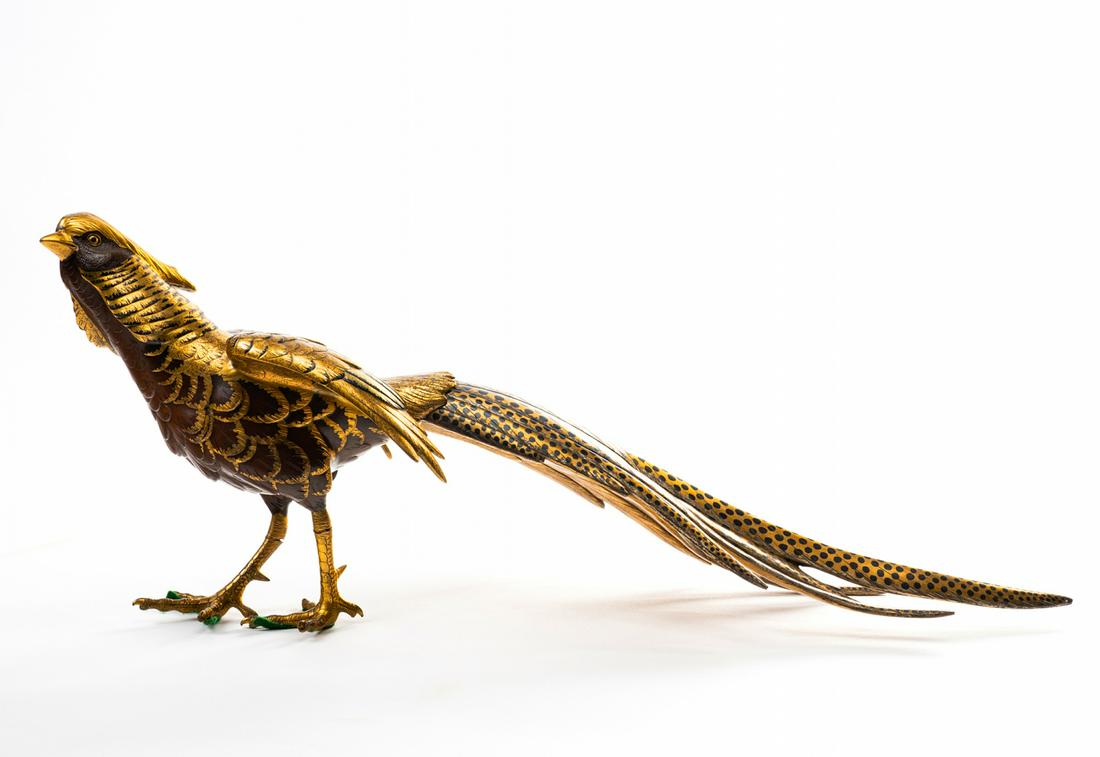 Signed Masatsune Rare large antique Japanese Meiji: Exceptional rare large antique Japanese Meiji period bronze okimono of a pheasant. Mixed metal gold accents, very fine details. One of the best example of Japanese art. Signed Masatsune. Dimensions: 2