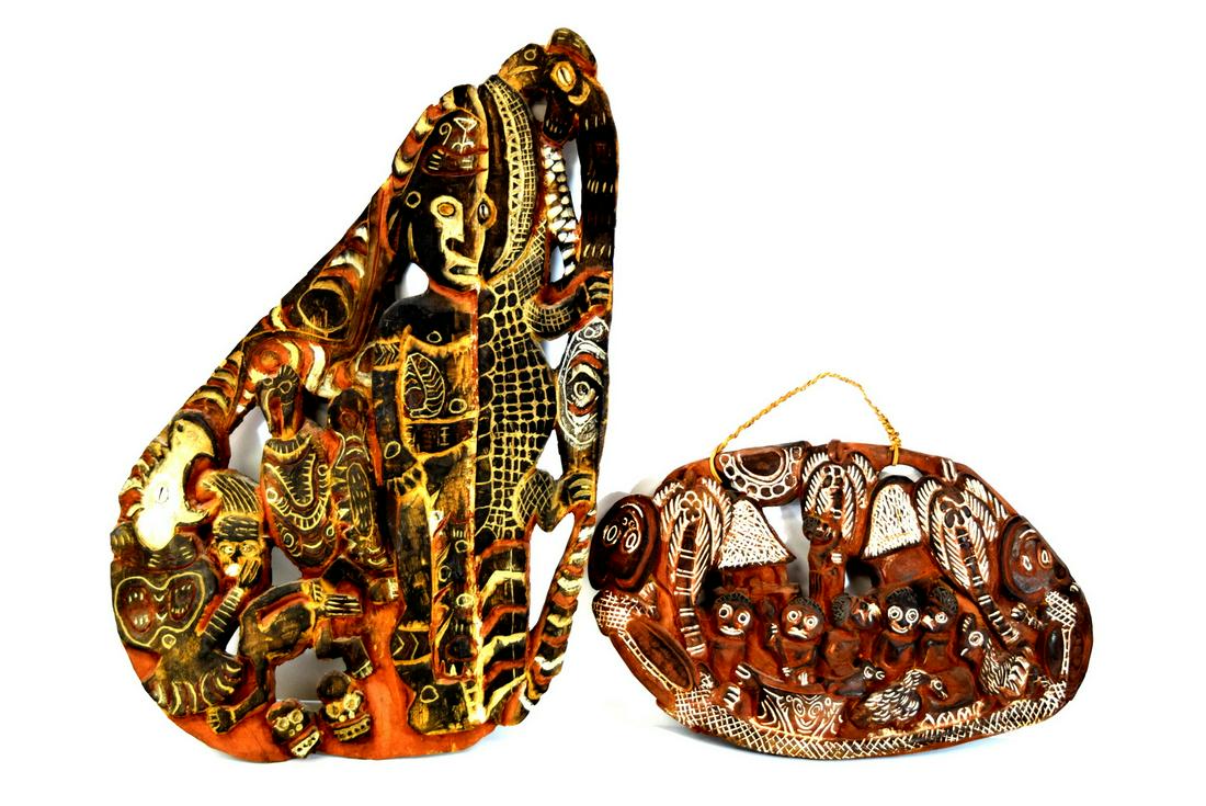 Lot of 2 Large Tribal Wood Carvings, Asian Indonesian: Lot of 2 Large Tribal Wood Carvings, Asian Indonesian or Malaysian.Sizes : 34" x 21" and 23" x 14"