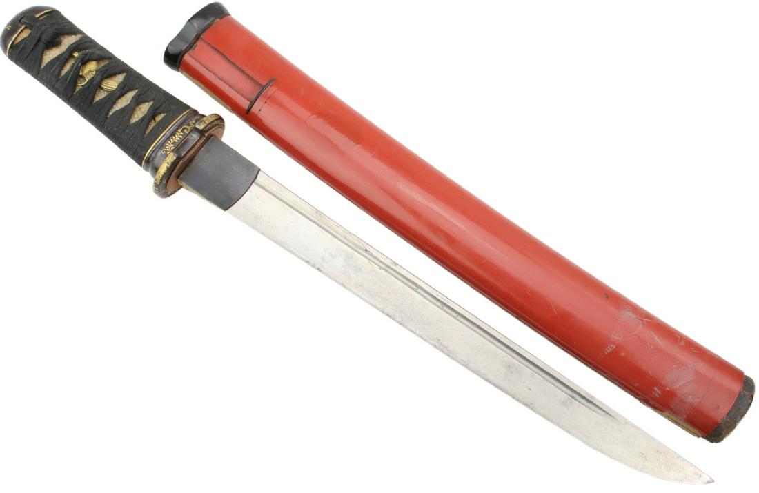 Rare Japanese Samurai TANTO Dagger ~ Massive Signed: Rare Japanese Samurai TANTO Dagger ~ Massive Signed Koto era Blade. An exceptionally powerful example mounted with beefy broad and very thick Koto era blade, having one large fuller to one side and tw