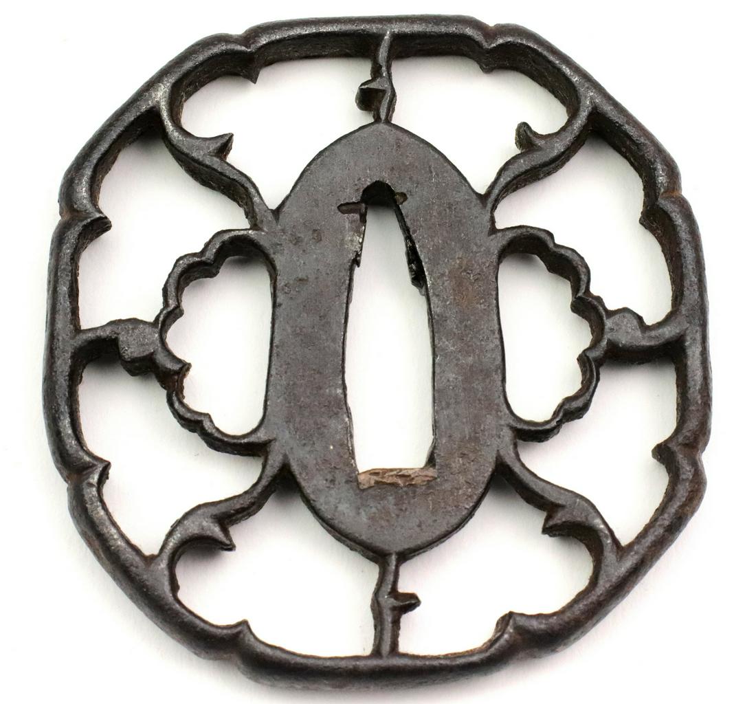 Early, 17th C. Japanese Samurai Sword TSUBA ~ OWARI: Early, 17th C. Japanese Samurai Sword TSUBA ~ OWARI School. Muromachi to early Edo era, iron with distinctive open-work. ~~~~~Period of Work: From Muromachi till Early Edo. ~~~~~Province: Owari (today