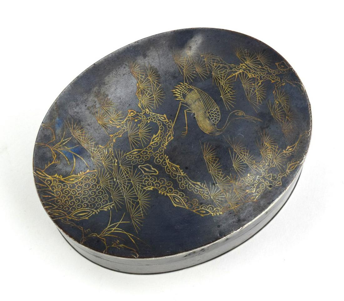 Fine antique Japanese Meiji period copper box. Signed: Fine antique Japanese Meiji period copper box. SignedLength : 3 3/4" X 3" X 1 1/4"