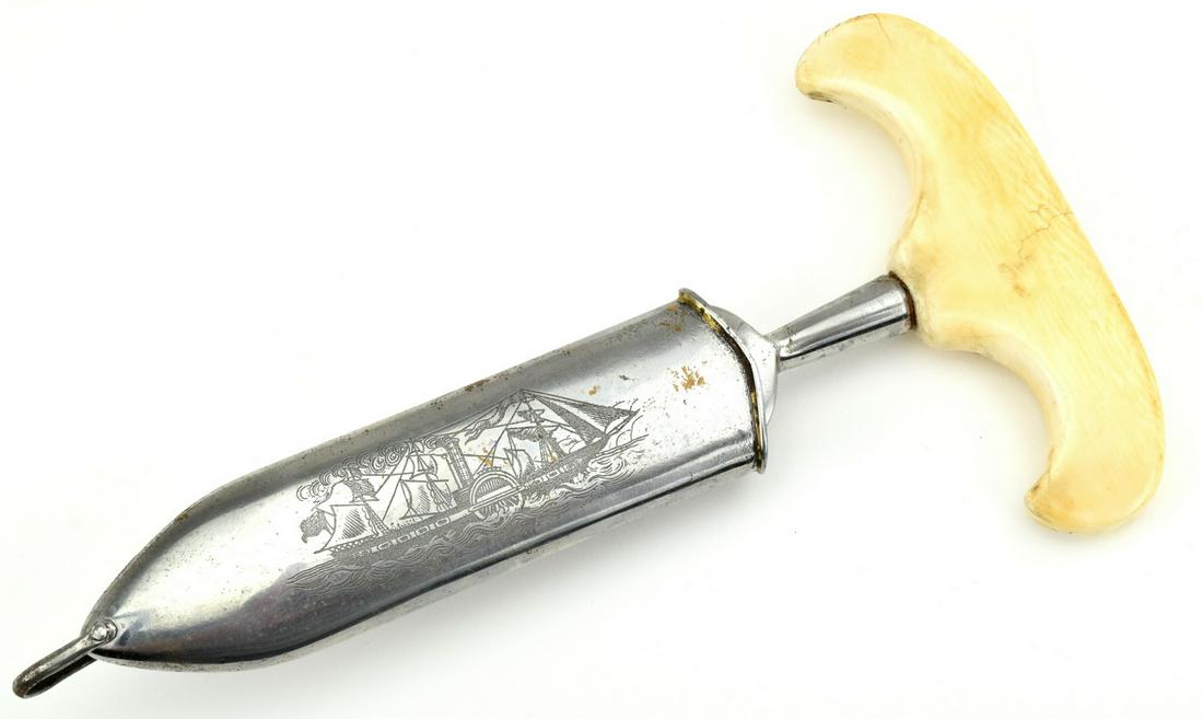 Very Fine American Push Dagger "New Orleans" ~ Possibly: Very Fine American Push Dagger "New Orleans" ~ Possibly Confederate. With a fine grip of noble material and a very robust double edged blade etched on one side "New Orleans" With its fine steel scabba