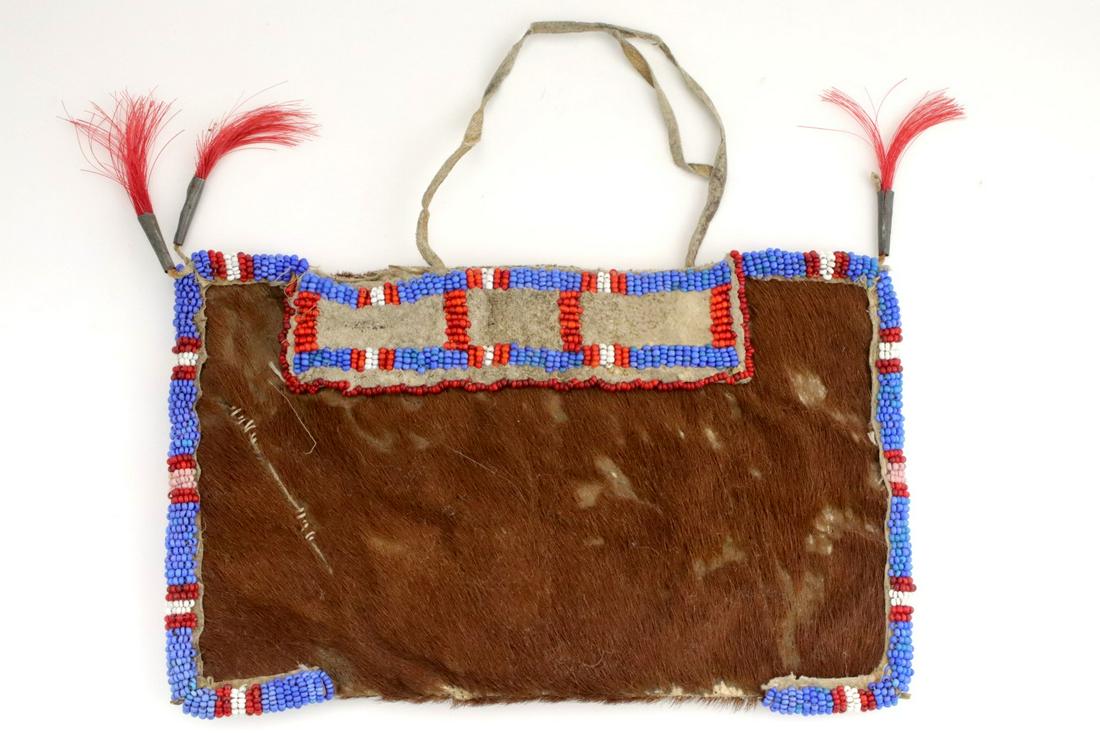 American Plains Indian Medicine Beaded Cowhide Bag ~ (1 of 14)