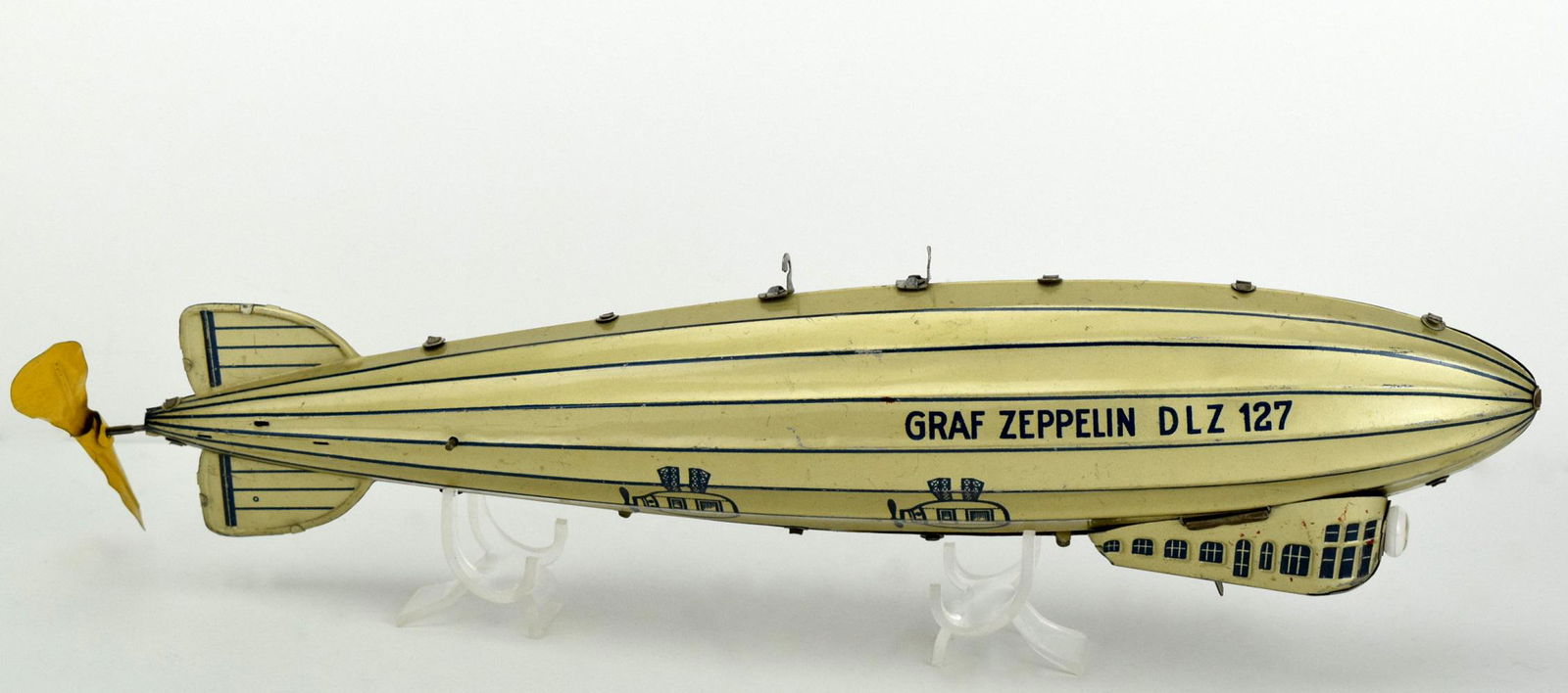 Rare 1933 Tippco Graf Zeppelin Dlz 127 Tin Toy