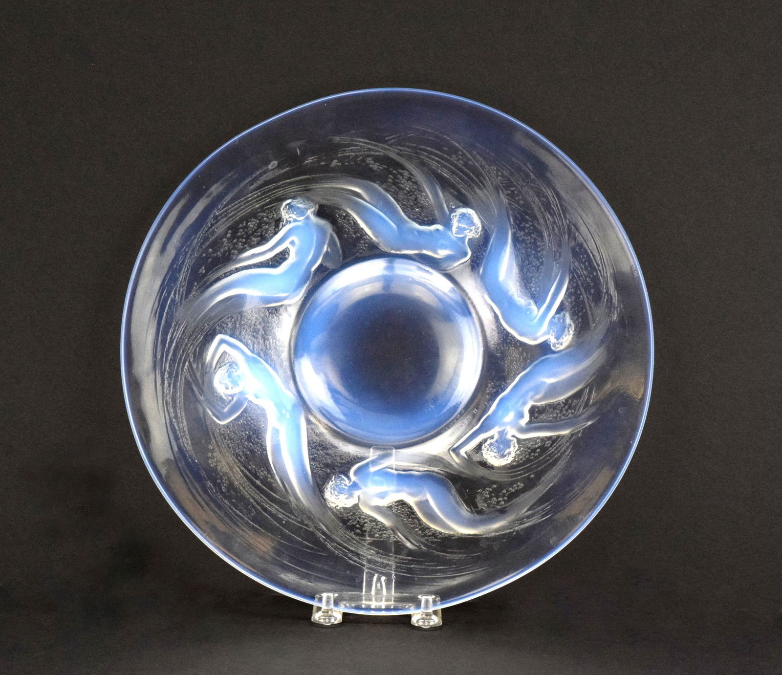 R. LALIQUE OPALESCENT GLASS ONDINES PLATE C.1921 (1 of 6)