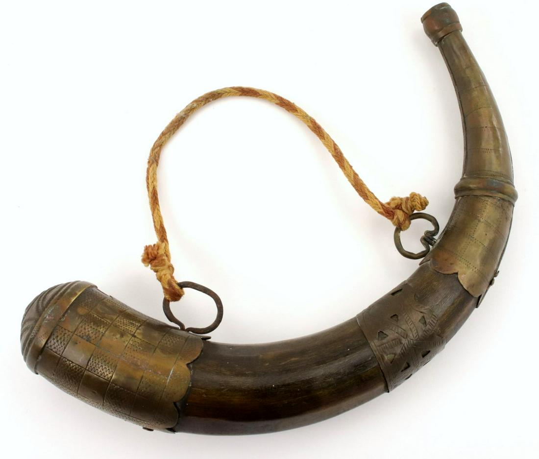 Antique Islamic Arabic Arab Large Powder Horn for a: Antique Islamic Arabic Arab Large Powder Horn for a Rifle. Size: 13". ~~~~~~ DEAR BIDDERS, Please View More Detailed Close-Up Images by visiting our website - Sofedesignauctions.com ~ Thank you ! ~~~~