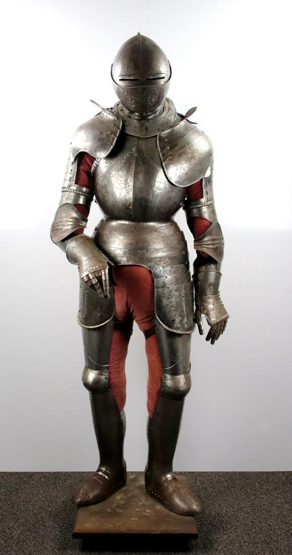 Very Good Victorian era English or German Knight Suit of Armor in 16th C. Style with Burgonet Closed (1 of 20)