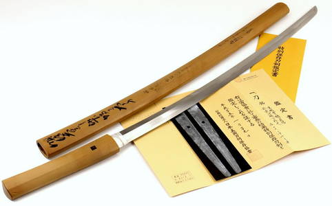 Premium quality Japanese katana sword featuring a shinogi-zukuri, iori-mune configuration forged in