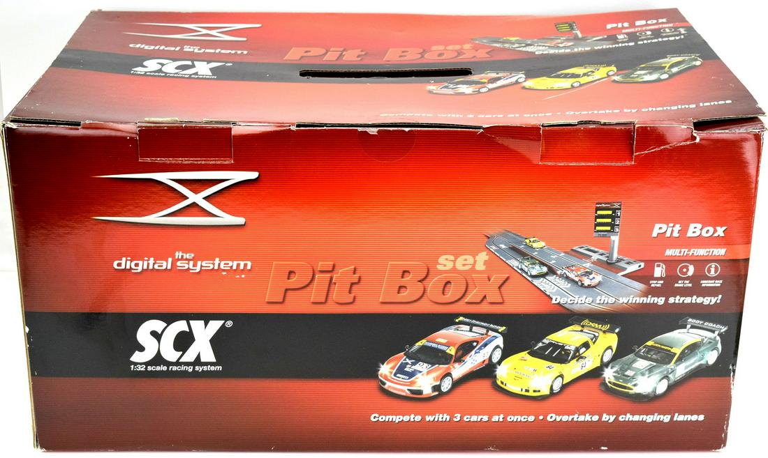 Scx Digital System Pit Box Set W 2 Slot Cars