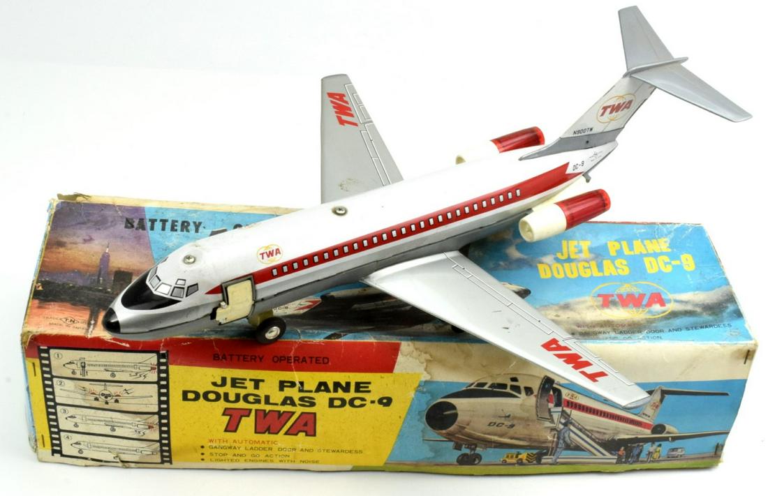 Nomura Japanese Douglas Twa Plane