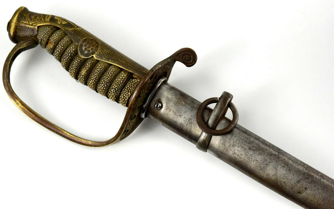 Scarce 1928-1945 Chinese Chiang Kai-shek Nationalist Army Officer's Sword. (1 of 18)