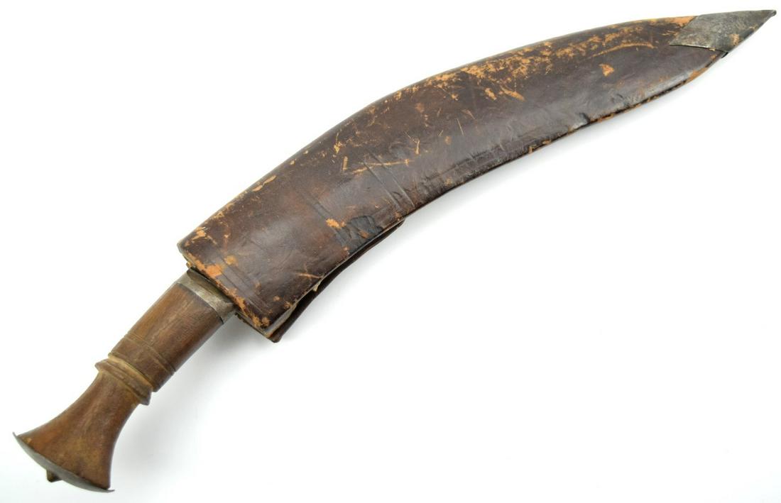 Nepalese Nepal Gurkha's KUKRI Knife Dagger Sword, Possibly a Military Issue Example. (1 of 13)