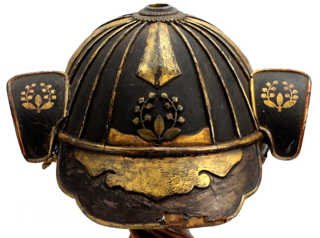 Nice Early Japanese Samurai KABUTO War Helmet with Gold Gilt & Lacquered Decorations & Original or L (1 of 16)