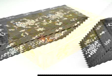 Antique Korean Mother-of-Pearl Inlay Stationery Box: Antique Korean mother-of-pearl inlay with great touch of tortoise shell decoration floral stationery box and cover from the Joseon era. Private collection of Asian art and antiques.Size: 16 1/8" x 10"