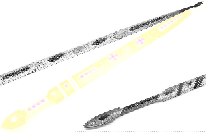 Antique Art & Weaponry, September 30th, 2023 Auction on Sep 30, 2023 by