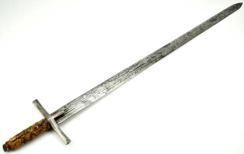 ANTIQUE AFRICAN SUDANESE KASKARA ~ TRIBAL WARRIOR'S SWORD: Antique African Sudanese KASKARA ~ Tribal Warrior's Sword. Long straight Blade with tripple fuller. Missing handle cover. Total length: 34", Blade length : 28 3/8". ~~. Detailed condition reports are