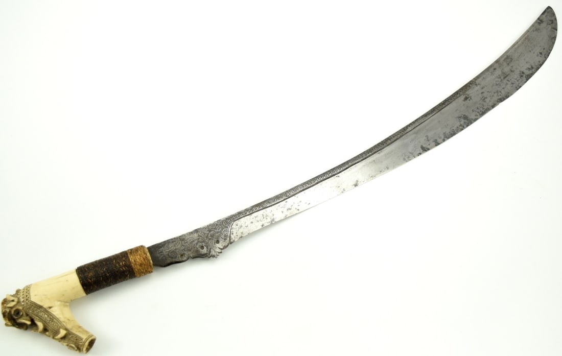 RARE LARGE 19TH C. MALASIAN IBAN SARAWAK SWORD W EXCELLENT BLADE (1 of 20)