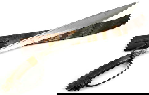 Rare Antique Dahong Palay Indonesian Sword: Rare Dahong Palay Indonesian Sword. Large, single fuller blade with curved handle. Original scabbard. Total length (inside scabbard if present) : 26", Blade length : 19 1/8". ~ . Detailed condition re