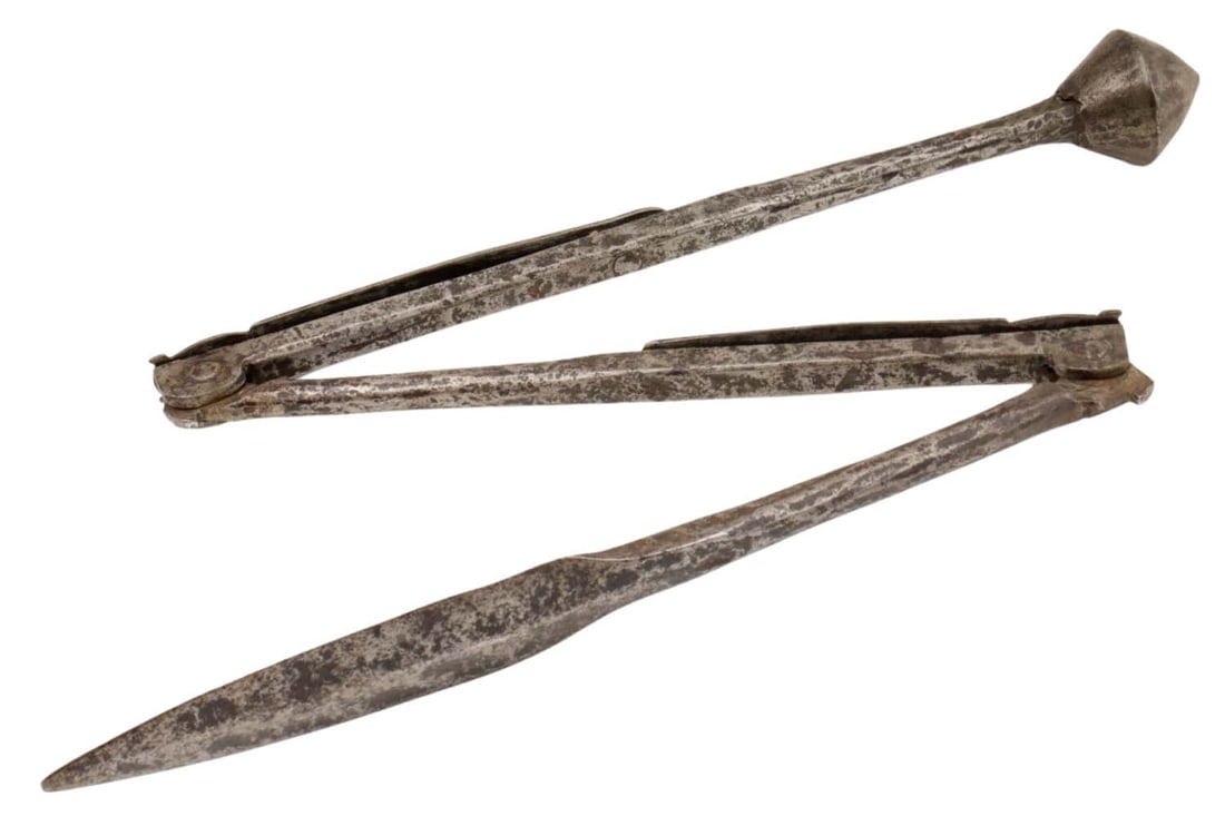 Highly Unusual 17th - 18th C. Mechanical Collapsible Throwing Dart / Battle Mace Combination Weapon (1 of 20)