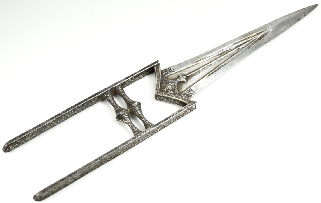 Good 18th-19th C. Mughal Indian Armor Piercing KATAR Push Dagger with Fine Chiseled Steel & Silvered: Good 18th-19th C. Mughal Indian Armor Piercing KATAR Push Dagger with Fine Chiseled Steel & Silvered Decorations. Total length (inside scabbard if present) :18 1/2 ", Blade length : 10". ~ . Detailed