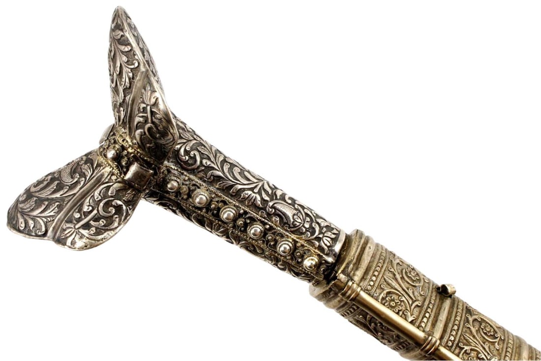 Very Fine Large 18th-19th C. Ottoman Greek YATAGAN Sword with Highly Ornate Silver & Gilt Mounts. (1 of 20)