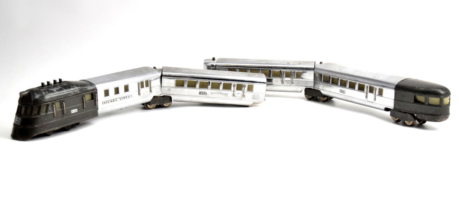 Lionel #616 Flying Yankee Streamliner Set (1 of 8)