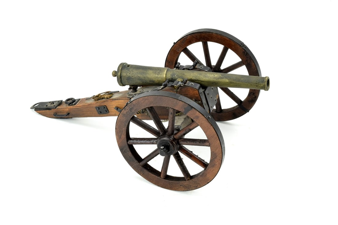 Vintage Miniature Cannon Model Kit (1 of 6)