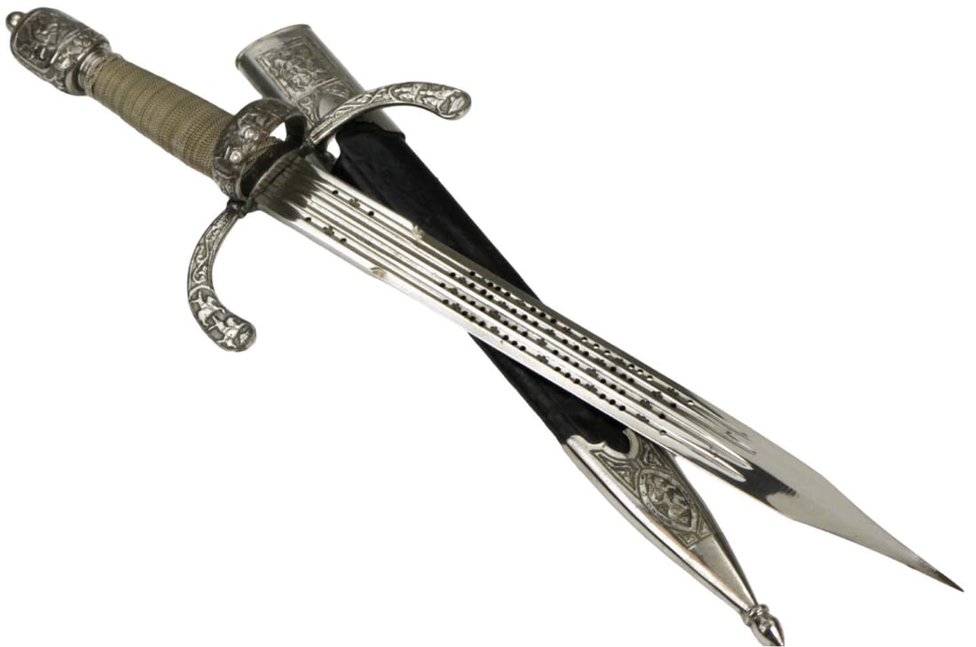 Highly Attractive Spanish or Italian Left Hand Dagger for Rapier Sword in 16th-17th C. Style, (1 of 20)