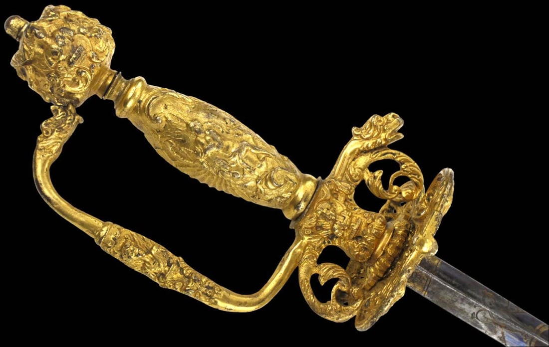 Exquisite American Revolution era French Officers EPPIE Rapier Sword with Highly Detailed Fire Gilt (1 of 20)