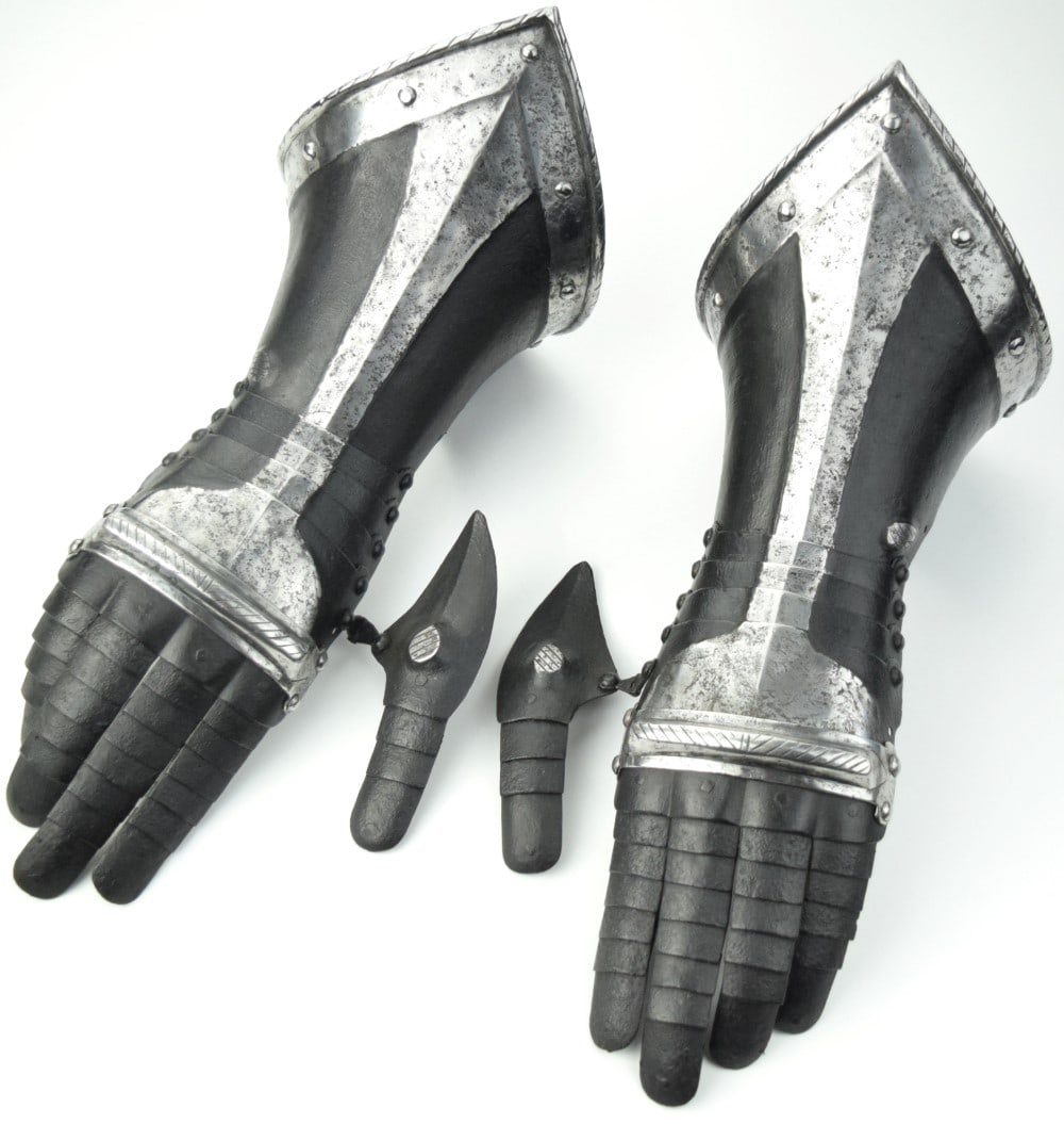 Very Good Pair of 17th C. Spanish or German Black & White Gauntlets for a Knights Suit of Armor (1 of 19)