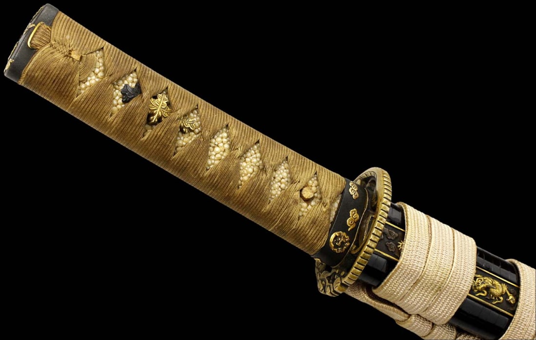 Fine Quality KANEWAKA Signed (1600s) Japanese Samurai WAKIZASHI Sword in Beautiful Gold Inlaid (1 of 20)